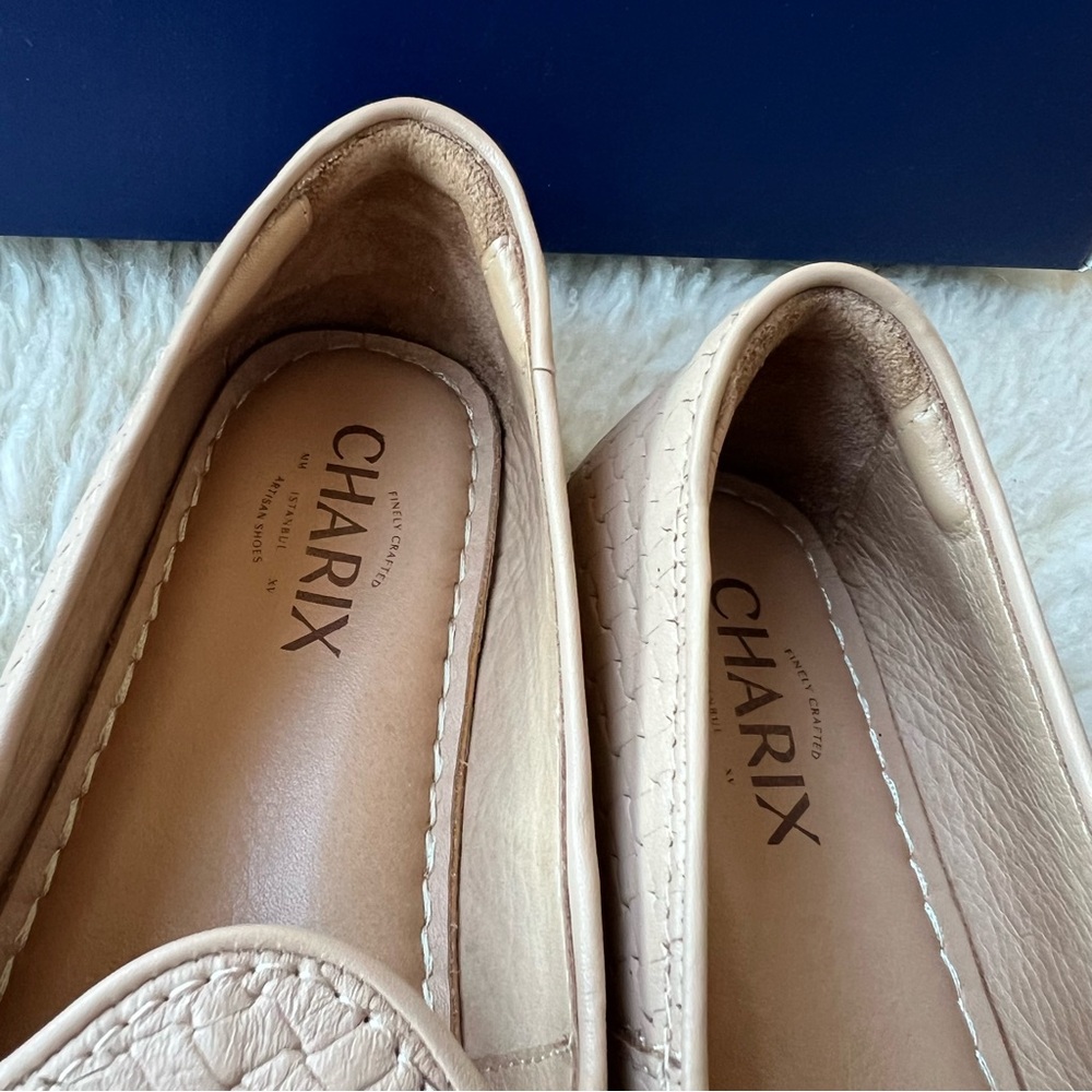 NIB Charix woven tan nude slip Ons 38 - Picture 4 of 6